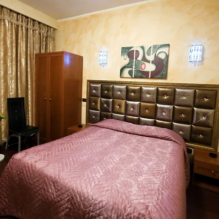 Bengasi 3* Moncalieri