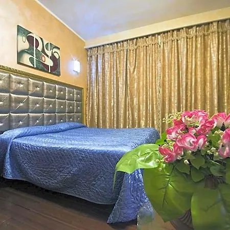Bengasi 3* Moncalieri